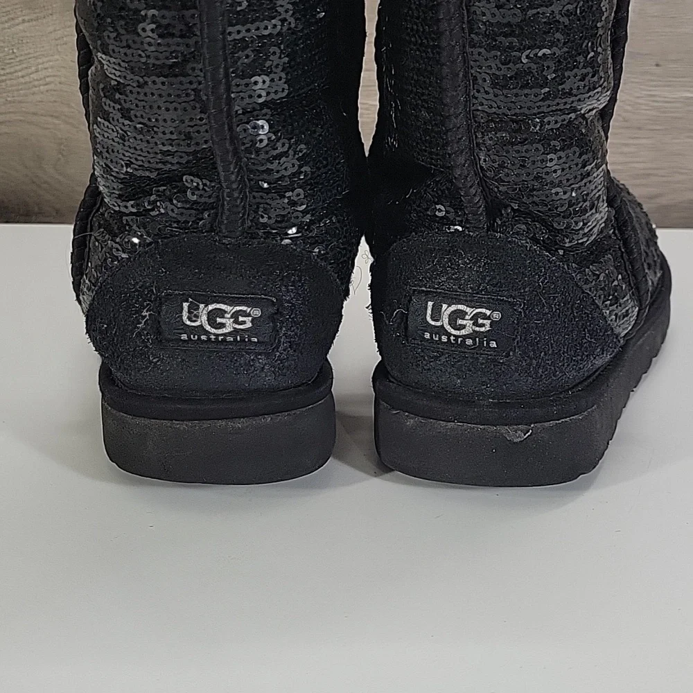 UGG Black Sequin Winter Boots Sz 7